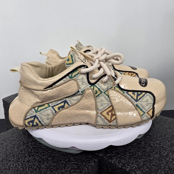 Skoit Akollo Shoes New Fashion Sneakers Size 44 EU Men 10.5 Woven Chunky Beige